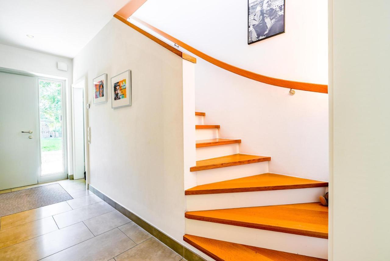 Nuttermoor Schoenes Zimmer Nr 3 In Leer Ortsteil Nuettermoor 아파트 외부 사진